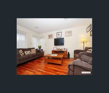 MODERN FAMILY LIVING IN A FANTASTIC SOUTH MORANG LOCATION - Photo 1