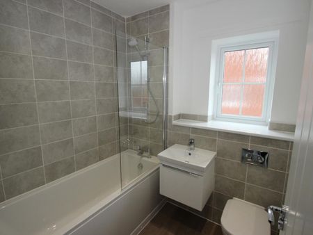 Two Bedroom, Herrold Road, The Pioneers - Photo 5