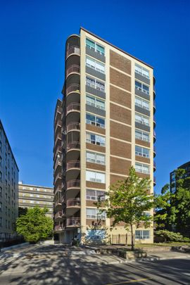 190 Jameson Avenue - Photo 1