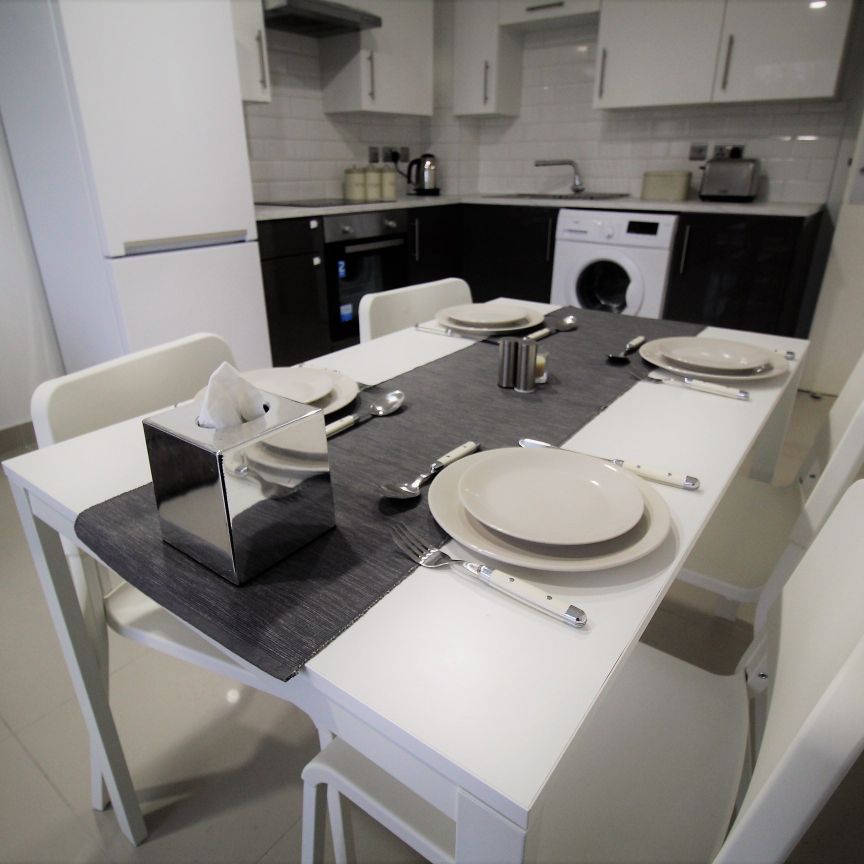 Flat 79, Samara Plaza, LS2 9DU, Leeds - Photo 1