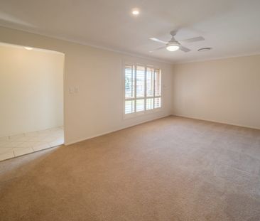 Immaculate three-bedroom family home in Lighthouse - Photo 1
