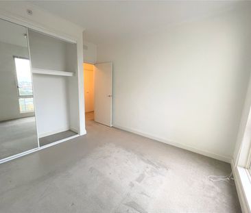 80/632 St Kilda Road - Photo 5