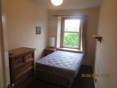 Dundee, Dundee - Photo 2