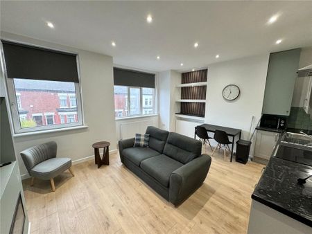 2 bedroom apartment to rent - Photo 3