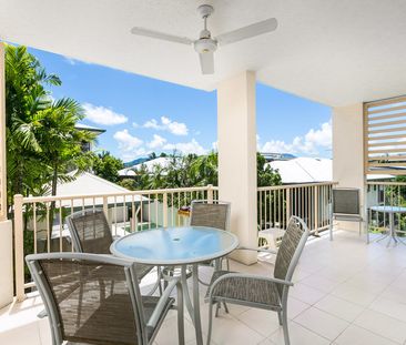 SPACIOUS AND MODERN JUST MINUTES FROM THE CBD - Photo 1