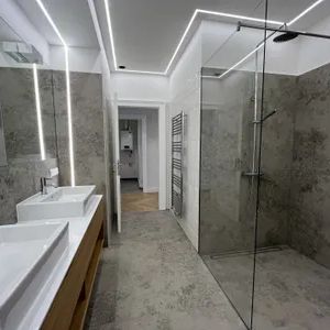 Helle und moderne 3-Zimmer-Altbauwohnung zu mieten in 1010 Wien zu mieten - Photo 3