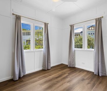 91 Heliopolis Parade, Mitchelton, Qld 4053 - Photo 2