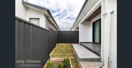 Modern & Stylish Near-New Granny Flat - Photo 5