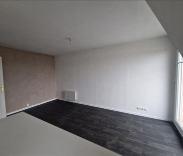2 pièces - 36,71 m² - 3ème étage - Colocation non autorisée - Photo 1