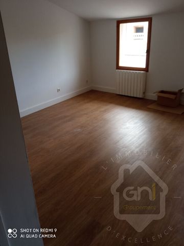 A LOUER - APPARTEMENT T2 - RIANS -, - Photo 3