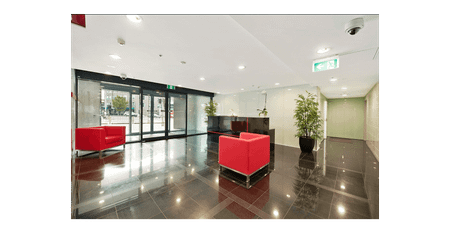 Stunning Two Bedroom Two Bathroom Apartment With All The Trimmings! - Photo 4