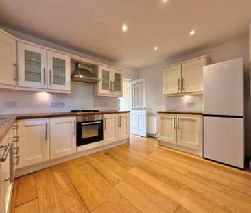 4 Bedroom Semi Detached Valuation - Photo 6