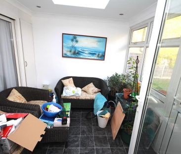 5 bedroom semi-detached house to rent - Photo 1