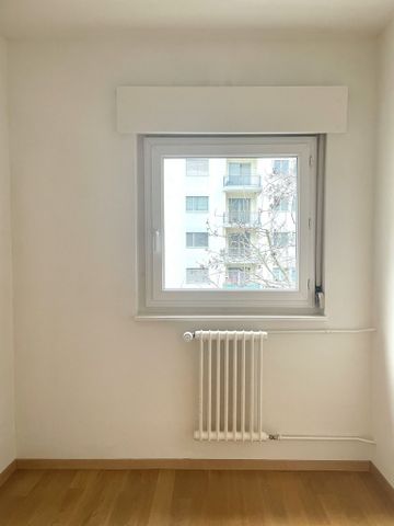 Proche organisations internationales et aéroport - Photo 4