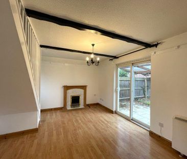 2 bedroom detached house to rent - Photo 2