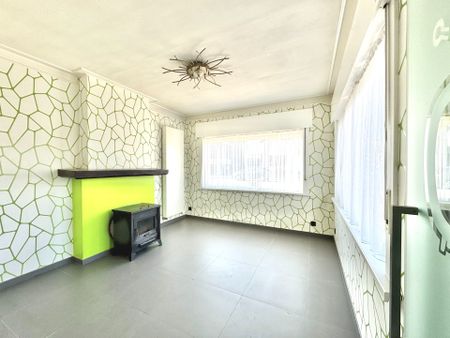 HALFOPEN WONING MET 3 KAMERS EN TERRAS - Foto 5