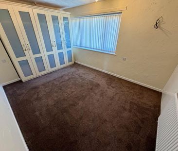 3 bedroom property to rent - Photo 3