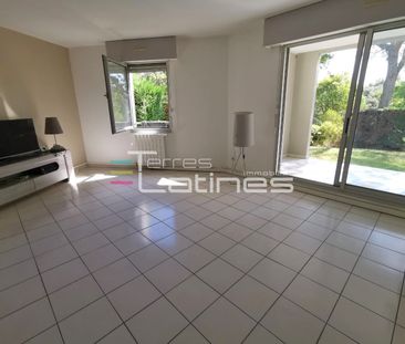 Location Appartement 3 pièces 75m² NIMES 30900 - Photo 3
