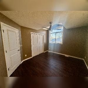 3 Bed 2.5 Bath Single Garage Home Fort Sask. - Photo 3