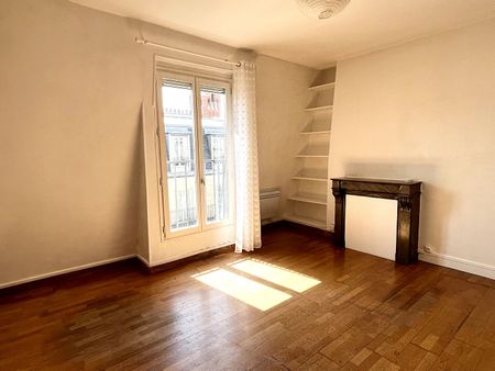 RUE DAUTANCOURT - STUDIO - 23m² - Photo 5