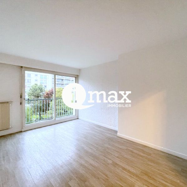 Location Appartement COURBEVOIE - - Photo 1