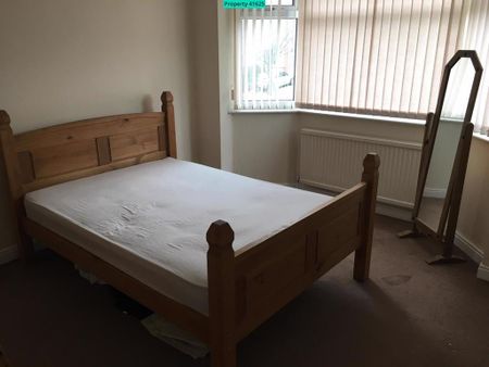 2 bedroom semi-detached house to rent - Photo 4