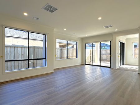 Designed for Comfort! - Photo 5