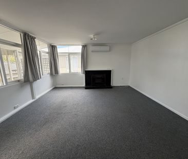 61 Te Aute Road, Havelock North - Photo 2