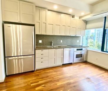 Coal Harbour Studio for rent - Photo 2