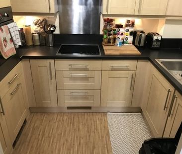 Polymond House, City Centre - Photo 3