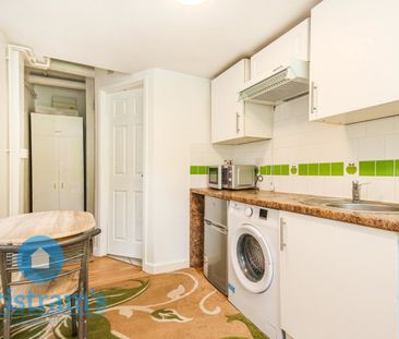 1 bed Studio for Rent - Photo 2