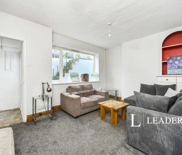 5 bedroom terraced house to rent - Photo 3