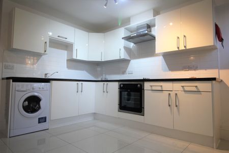 Flat 6, 65 Clarendon Road, LS2 9PB, Leeds - Photo 3