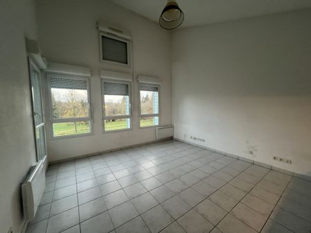 SALOUEL - APPARTEMENT T2 AVEC BALCON ET PARKING - RÉSIDENCE SÉCURISÉE - Photo 4