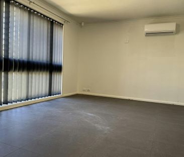 NEAT AND TIDY - Photo 1