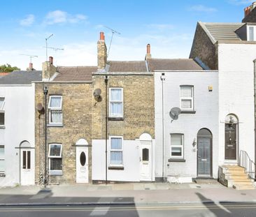 2 bedroom terraced house to rent - Photo 5