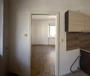 PRONÁJEM PĚKNÉHO CIHLOVÉHO BYTU 1+1, BRNO ČERNÁ POLE - Фото 5