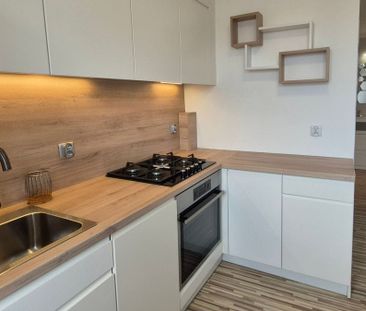 2 pokoje z widokiem na Wrocław | balkon | po remon 51.5 m² - Photo 1