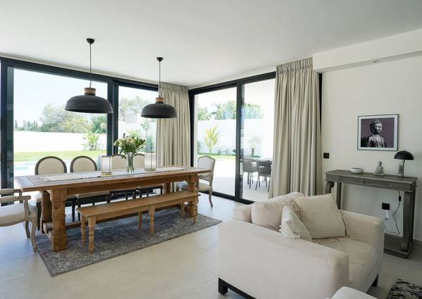 Luxury Villa for rent in Benahavís, Spain