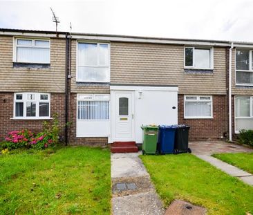 2 bed flat to rent in Lichfield Way, Fellgate, NE32 - Photo 2
