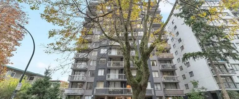 1655 Haro Street- 1st Month Free! | 1655 Haro Street, Vancouver - Photo 1