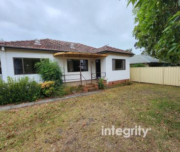 Centrally Located - Photo 4