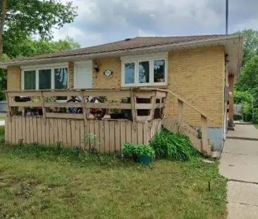 Grove E 175 | 175 Grove St. E., Barrie - Photo 1