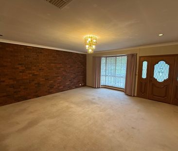 Comfortable Family Living in a Quiet Location - Photo 1