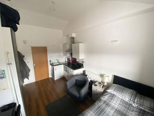 1 bedroom flat to rent - Photo 1