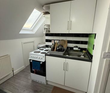 Studio to rent - Photo 6