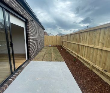 Stunning 4-Bedroom Home with Modern Features in Donnybrook - Photo 1