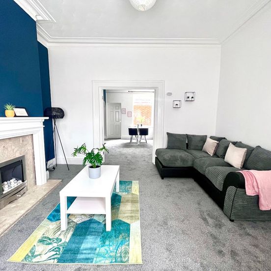 King's Place - Photo 1