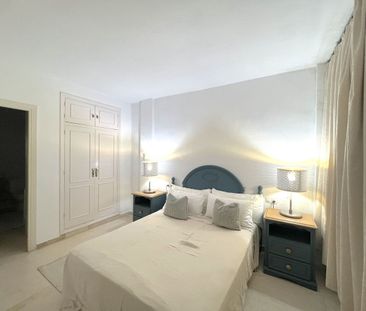 Apartamento planta baja en alquiler en Marbella, Marbella - Photo 4