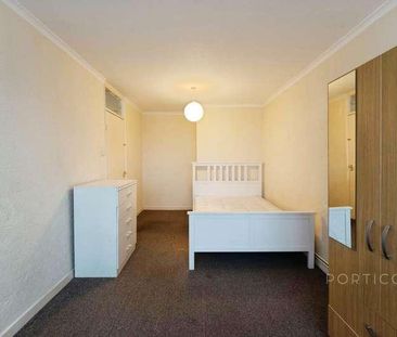 Hammond Court, Leyton Grange Estate, London, E10 - Photo 6